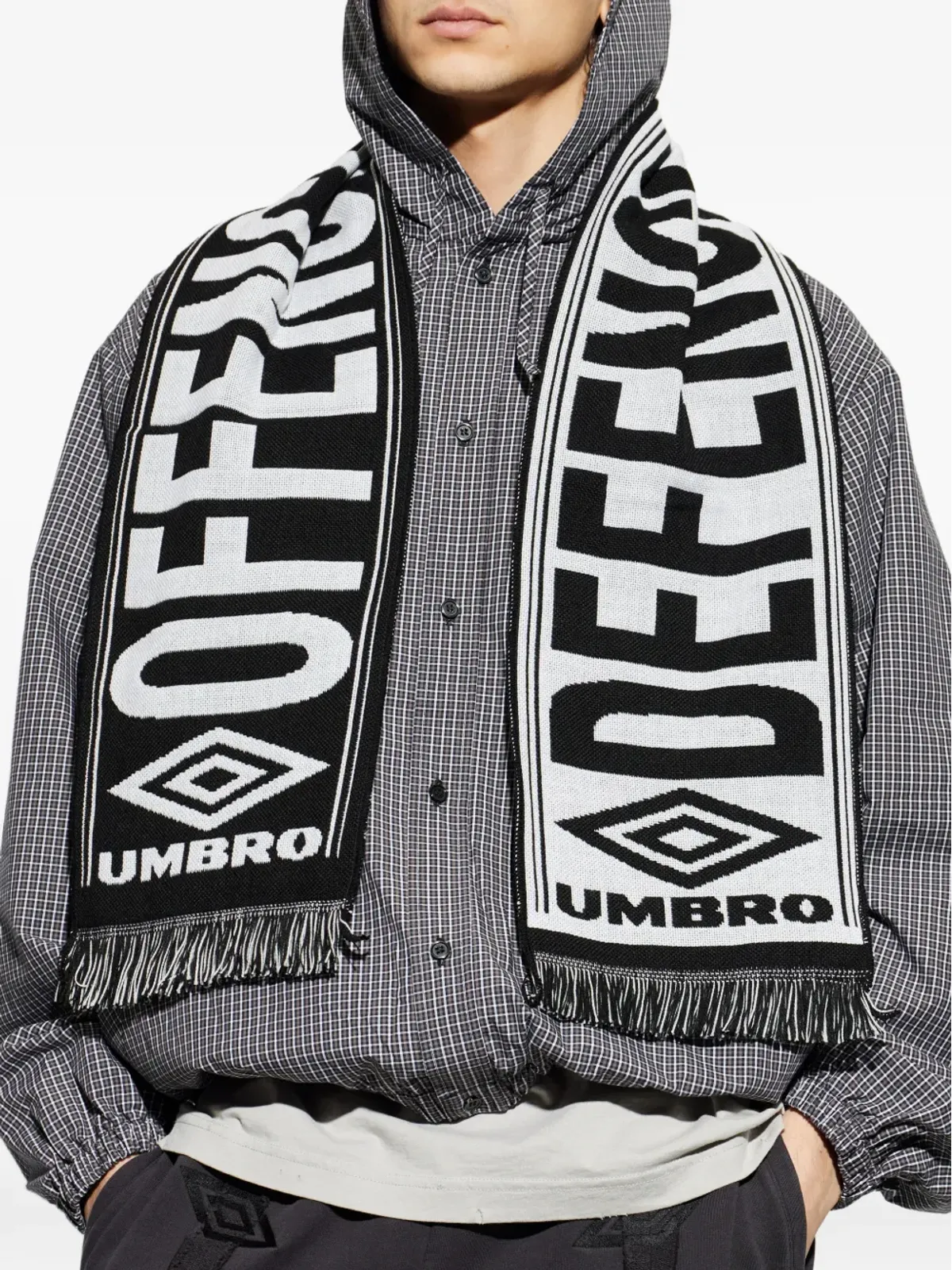 UMBRO ロゴプリント フリンジヘム スカーフ - 画像4