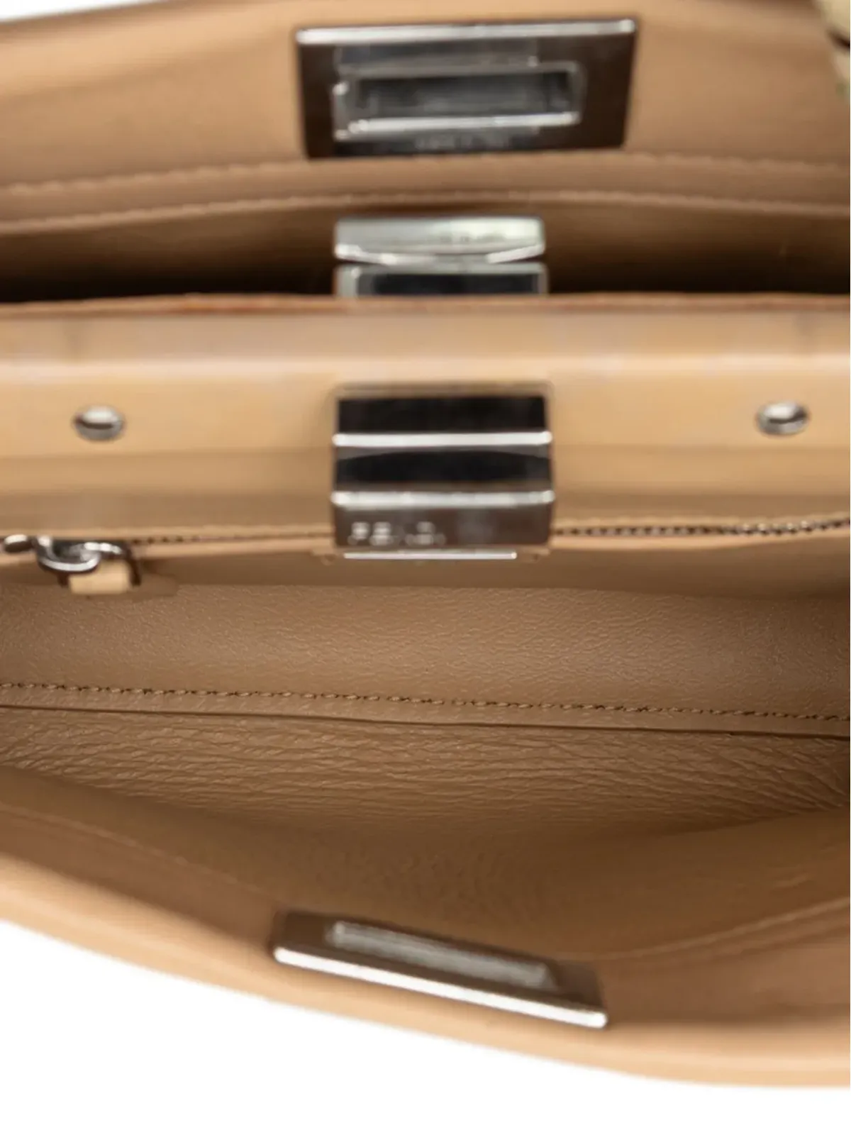 Fendi Pre-Owned ミディアム レザー リボン ホイップステッチ ピーカブー サッチェル - ブラウン - 画像5