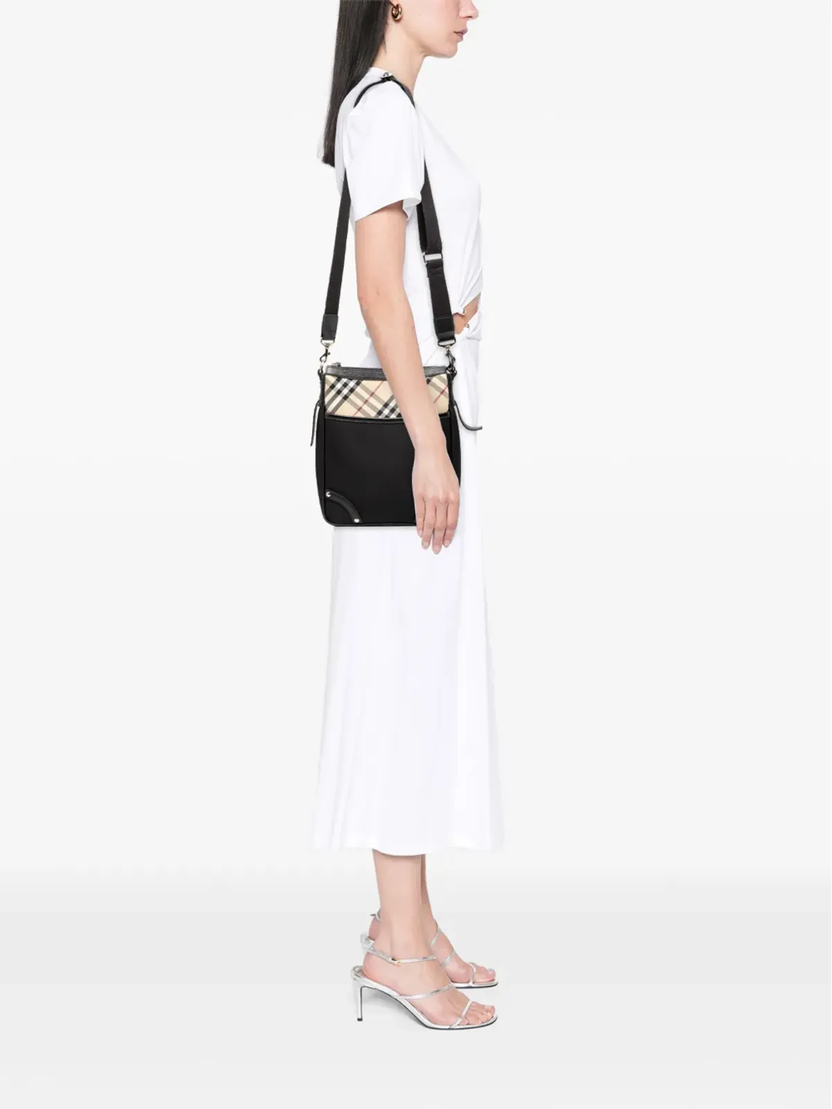 Burberry Pre-Owned 2000-2017 Nova Check Trimmed Nylon crossbody bag - Black - 画像2