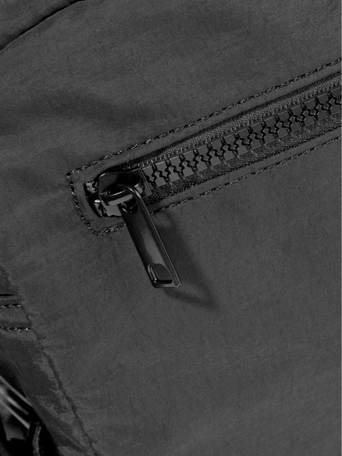 guess kids キルテッド チェンジングバッグ - 画像4