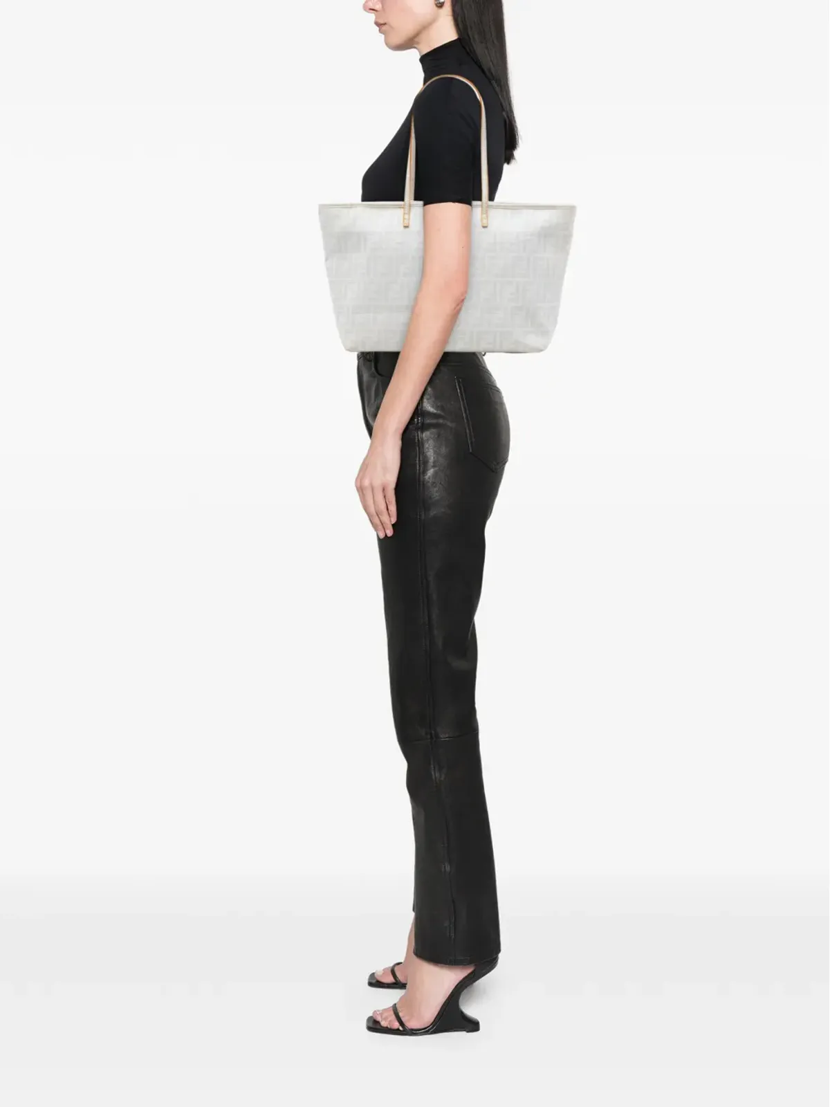 Fendi Pre-Owned Zucca Spalmati Roll トートバッグ - 画像2