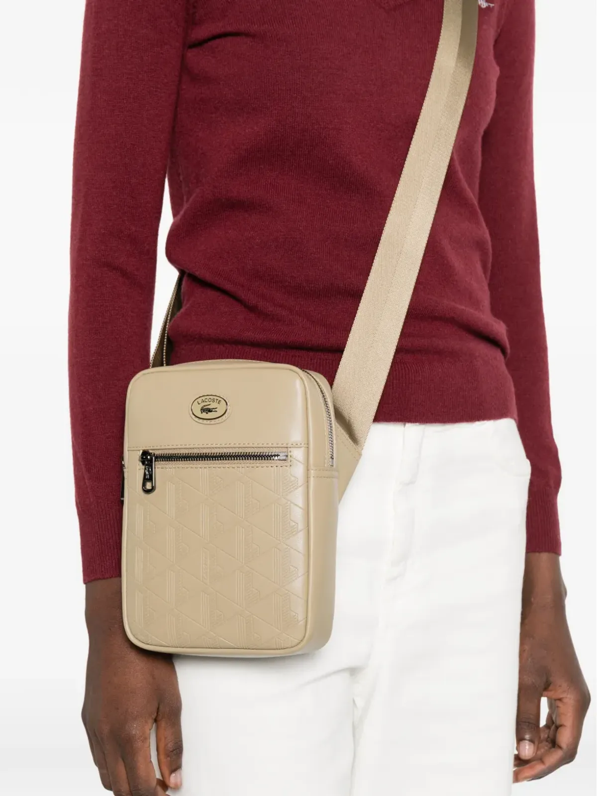 Lacoste エンボスドロゴ クロスボディバッグ ベージュ - 画像2