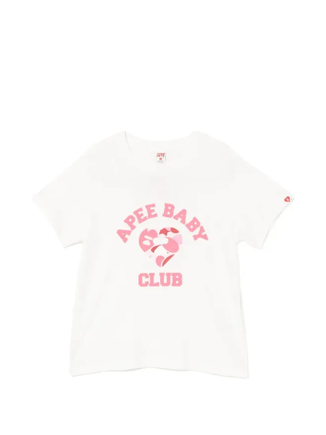 APEE™ by *A BATHING APE® APEE™ by A BATHING APE グラフィックプリント クルーネックTシャツの商品画像