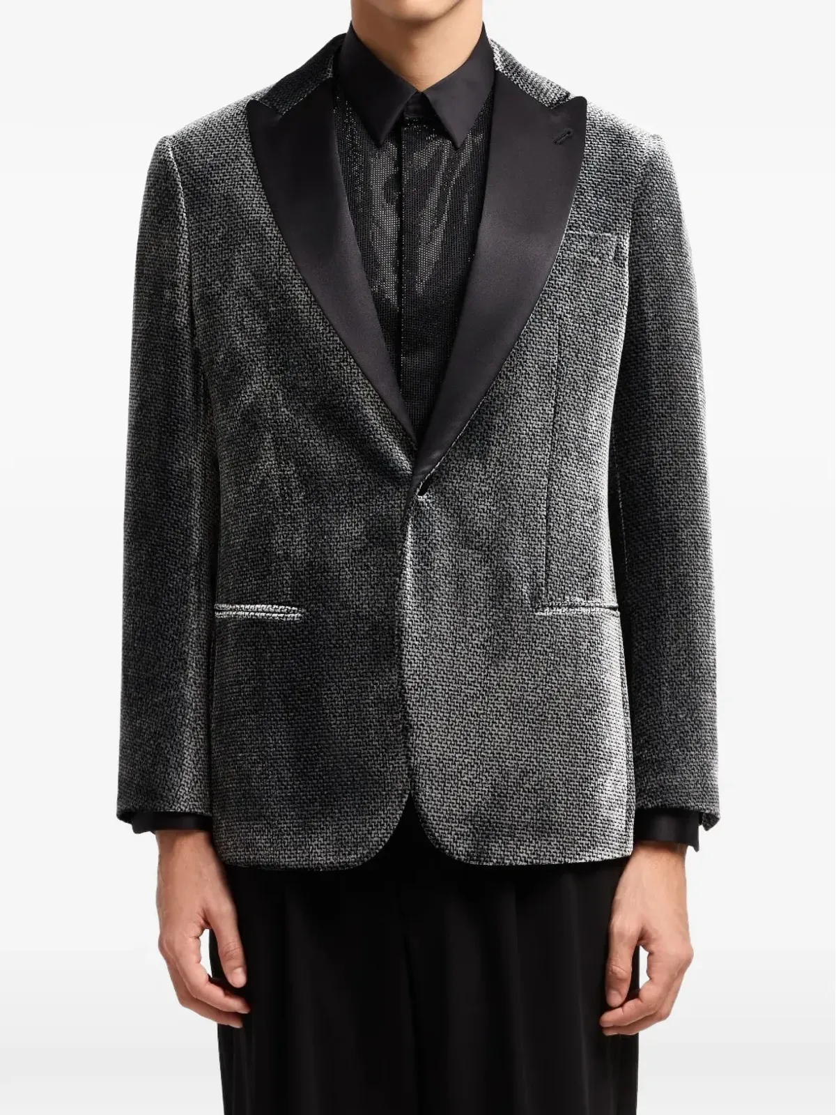 Giorgio Armani デボレーヴェルベット タキシードジャケット（ブラック） - 画像2