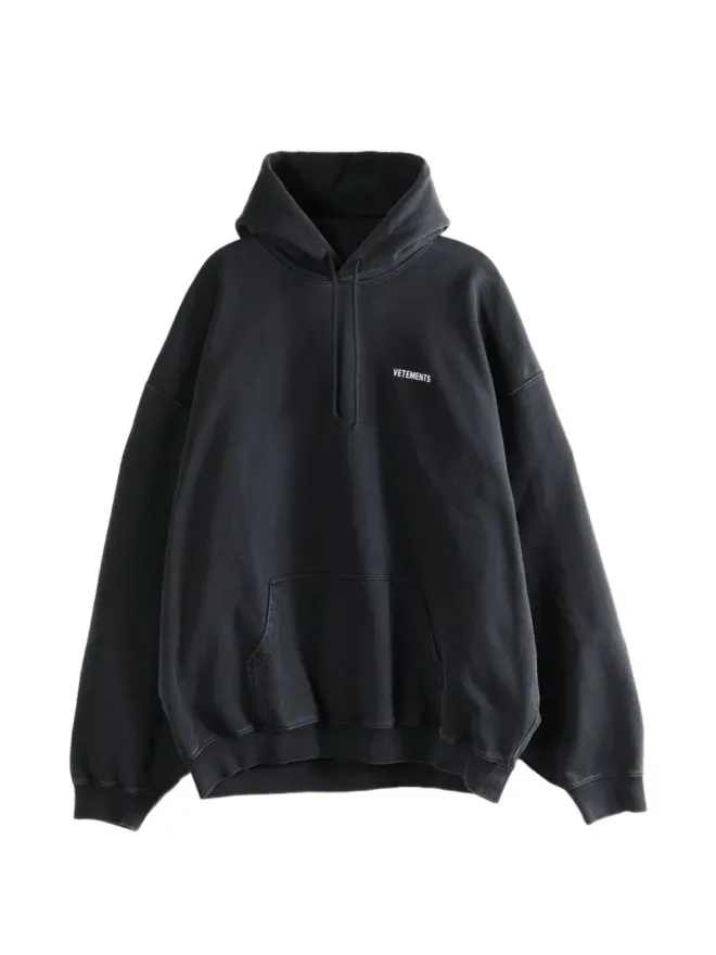VETEMENTS VETEMENTS ロゴディテール フーディーの商品画像