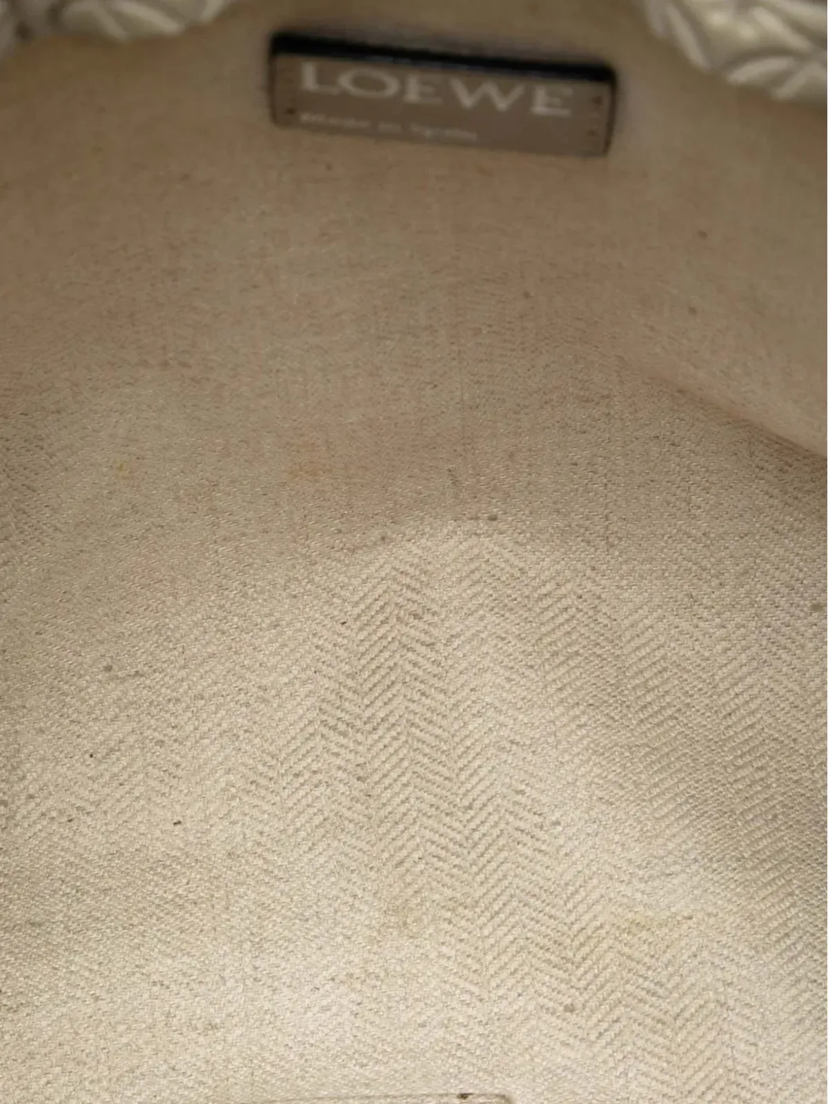 Loewe Pre-Owned エンボスレザー アナグラム リピート T クラッチバッグ - 画像5