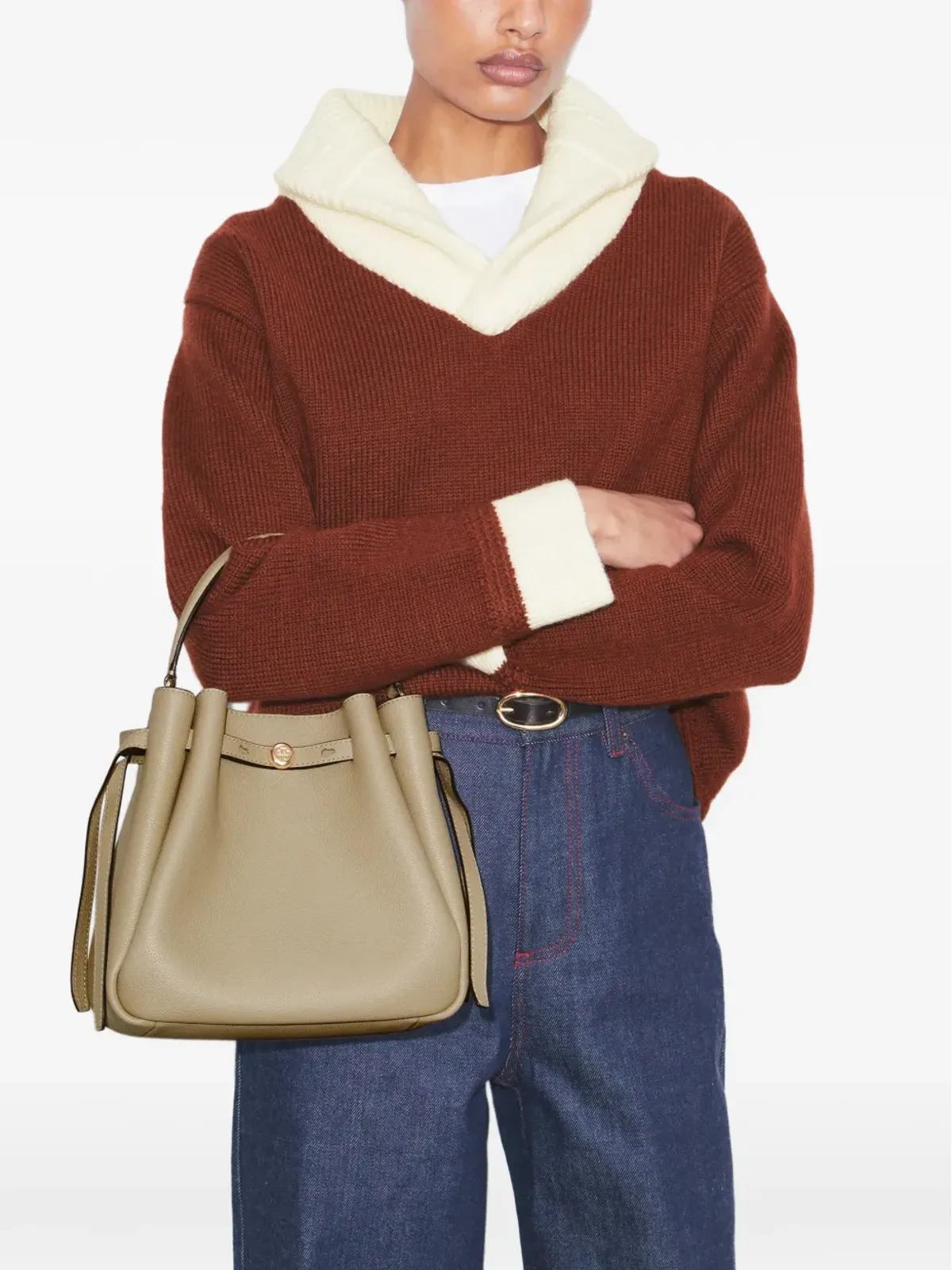Tory Burch ロミー ロゴボタン バケットバッグ - 画像2