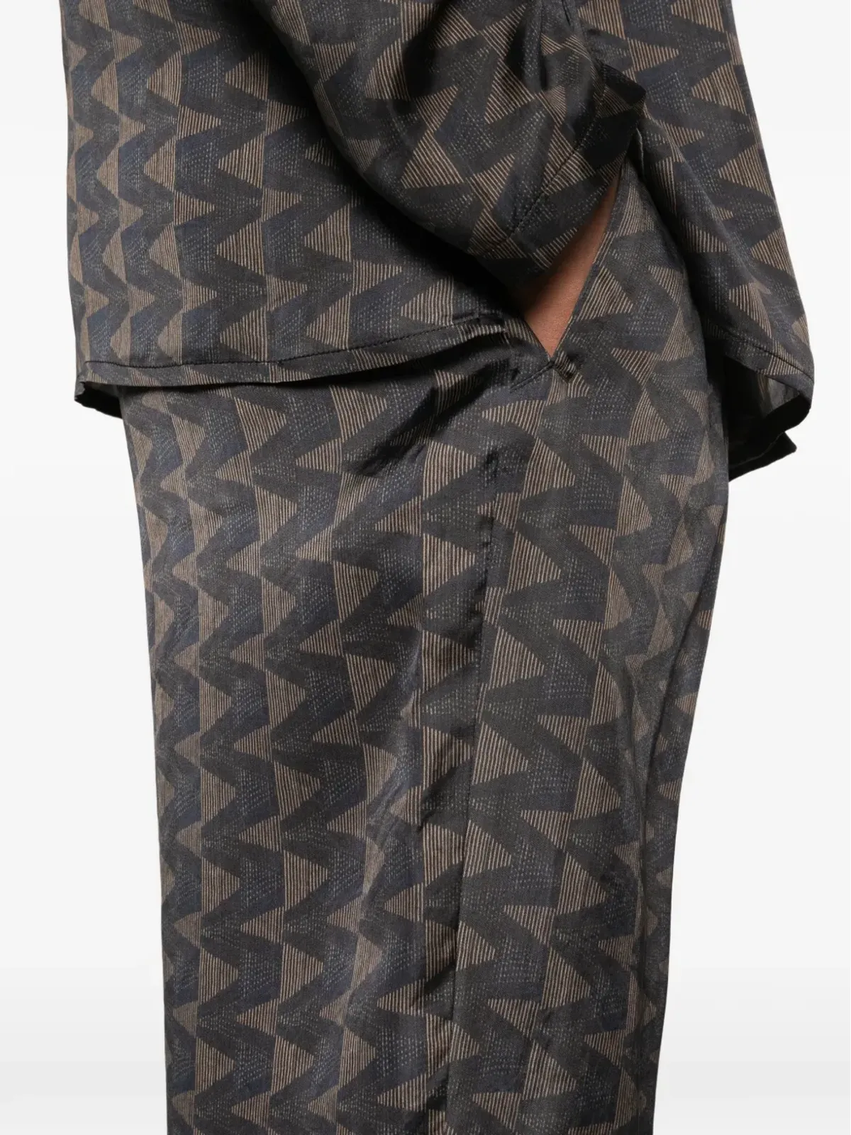 Giorgio Armani 幾何学柄パンツ - 画像5