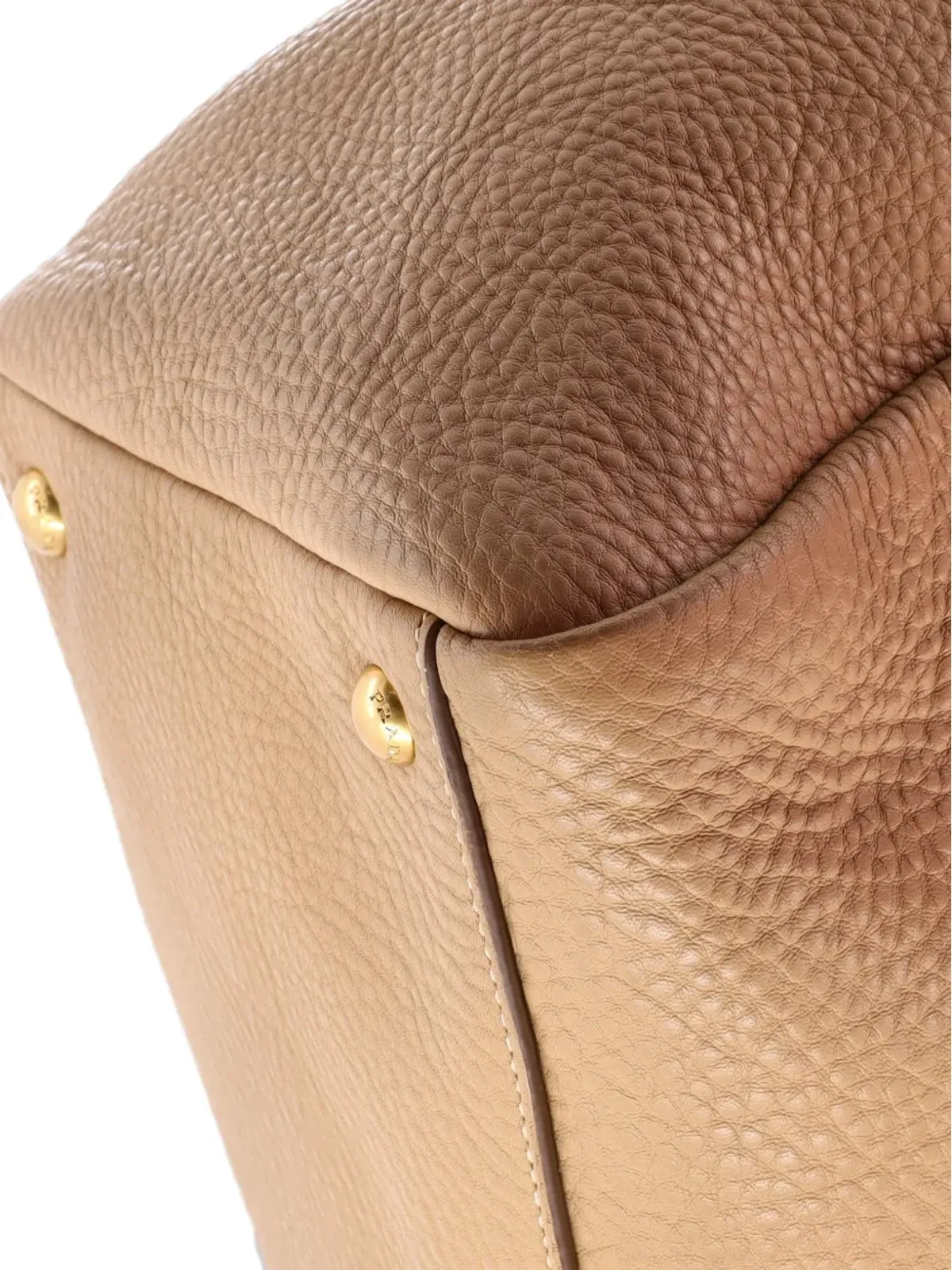 Prada Pre-Owned フロントポケット コンバーチブル トート ヴィテロ・フェニックス ミディアム ショルダーバッグ ブラウン - 画像5