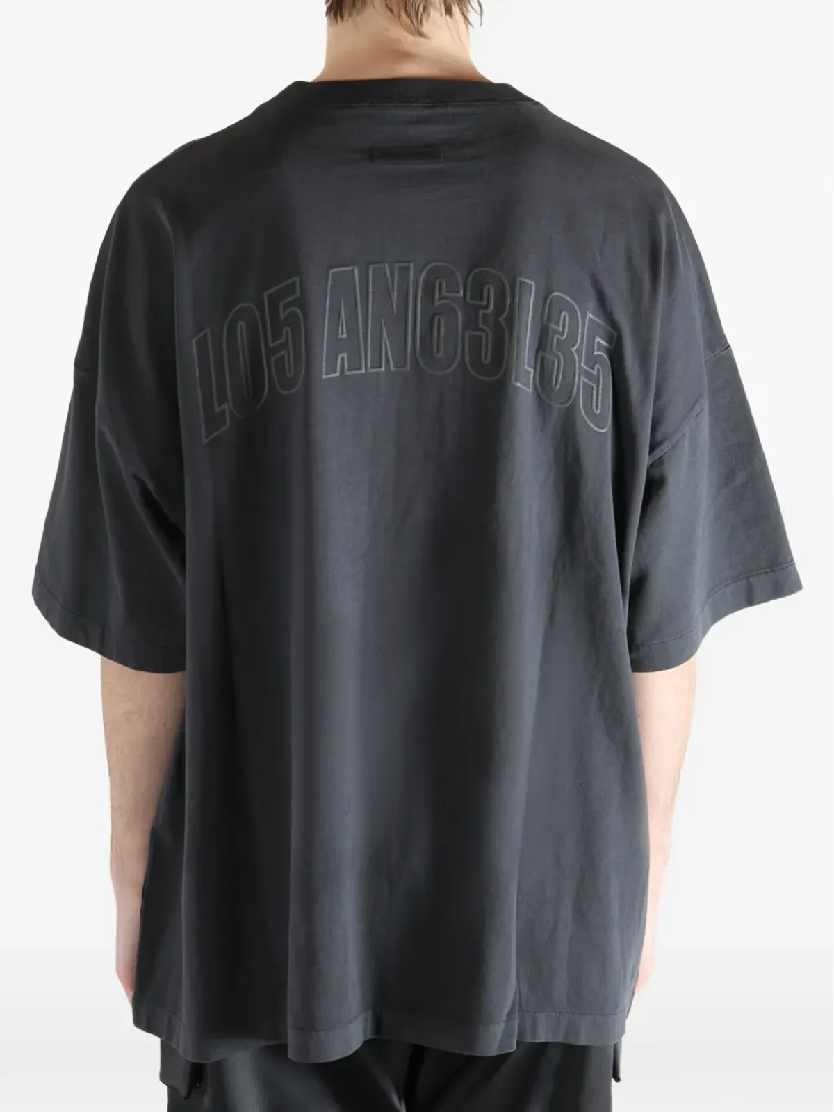 FEAR OF GOD ESSENTIALS エンボス加工Tシャツ グレー - 画像5