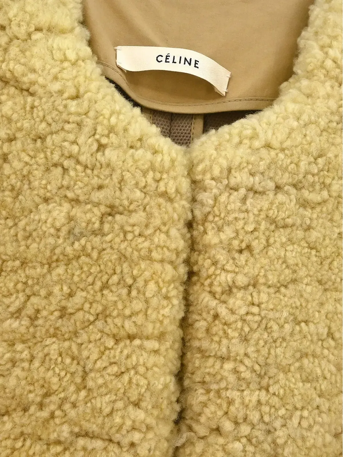 Celine Pre-Owned 2010s shearling-panel coat - Neutrals - 画像3