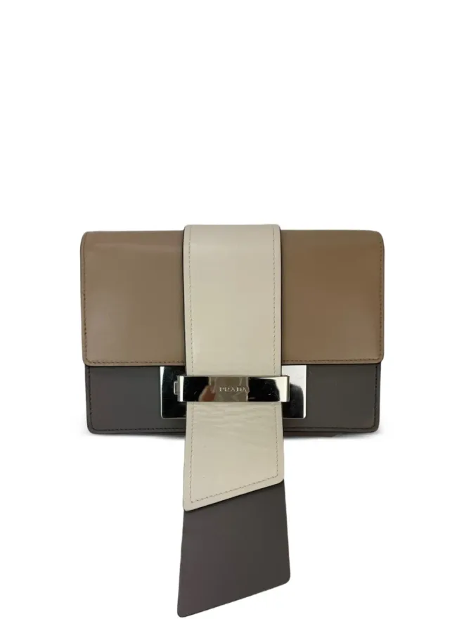 Prada Pre-Owned Prada Pre-Owned Cahier leather clutch - Brownの商品画像