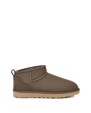 UGG エンボスドステッチレザーブーツ - サムネイル1