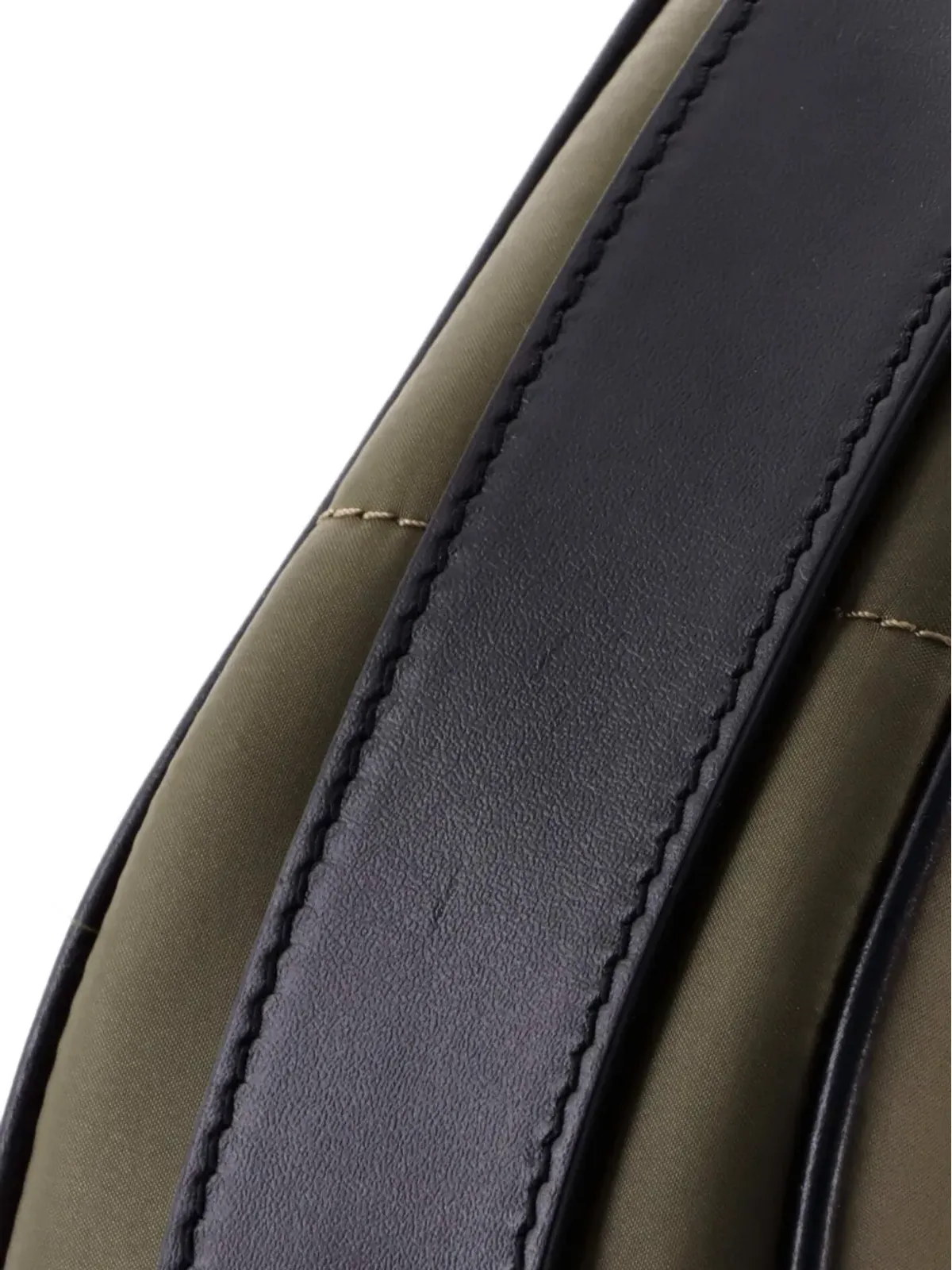 Celine Pre-Owned アヴァ キルテッド ナイロン ショルダーバッグ - 画像5