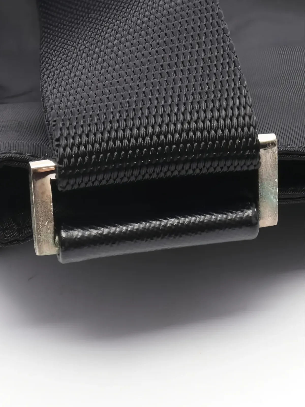 Prada Pre-Owned 2010年代 レザー×ナイロン ショルダーバッグ - 画像4