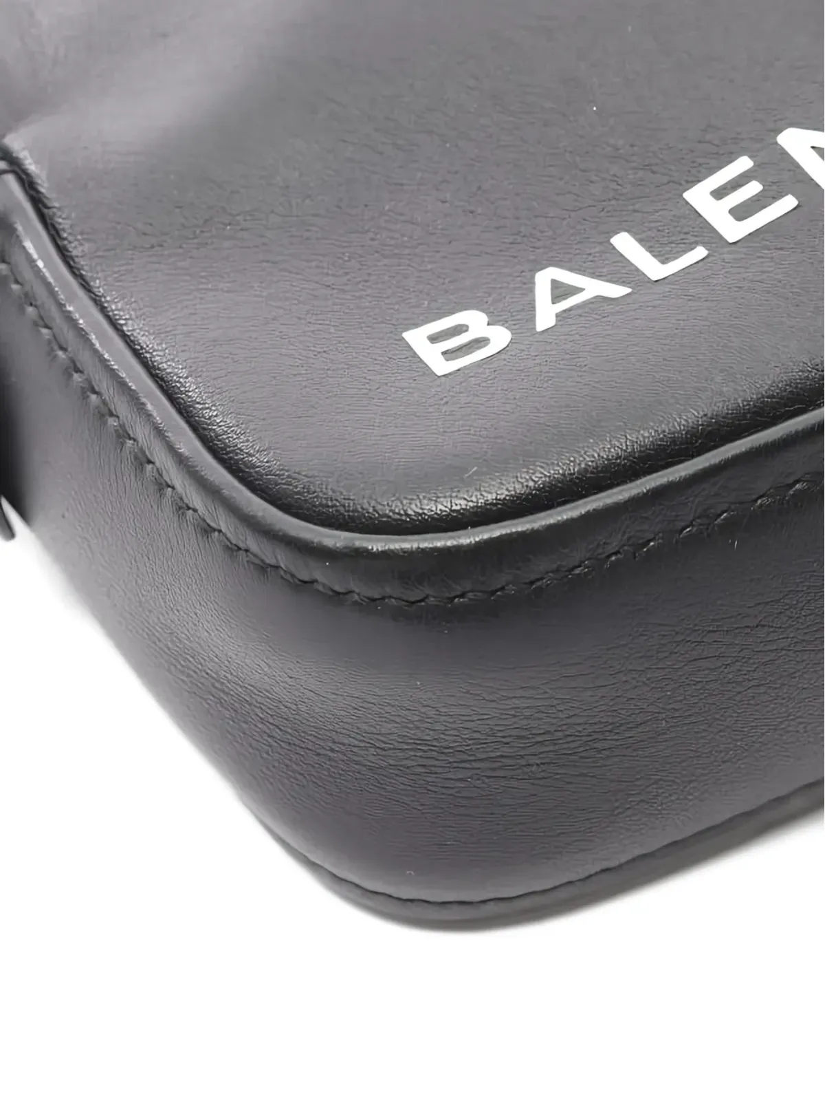 Balenciaga Pre-Owned 三角形レザー クラッチバッグ - 画像4