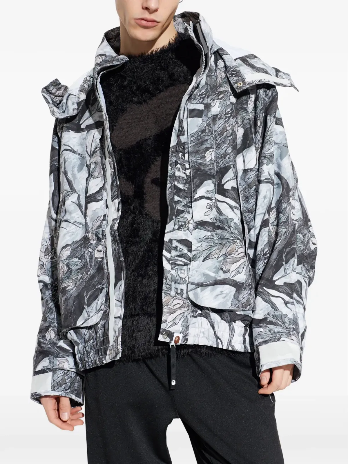 A BATHING APE® ロゴディテール フード付きジャケット - 画像3
