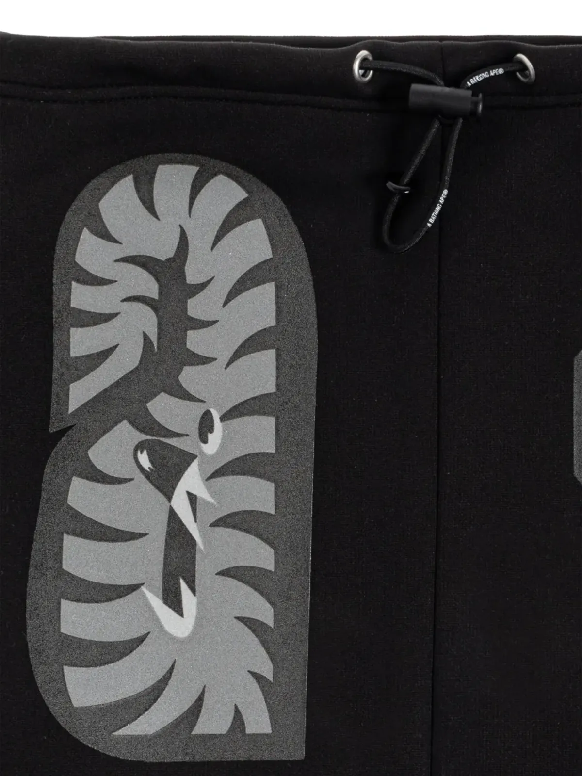 A BATHING APE® シャークグラフィック ネックウォーマー - 画像3