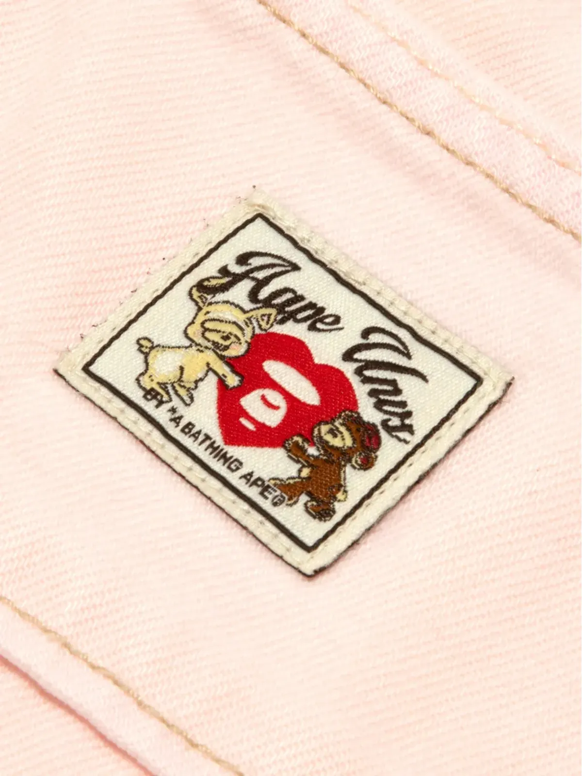 AAPE BY *A BATHING APE® 刺繍入りピンクのワイドレッグパンツ - 画像3