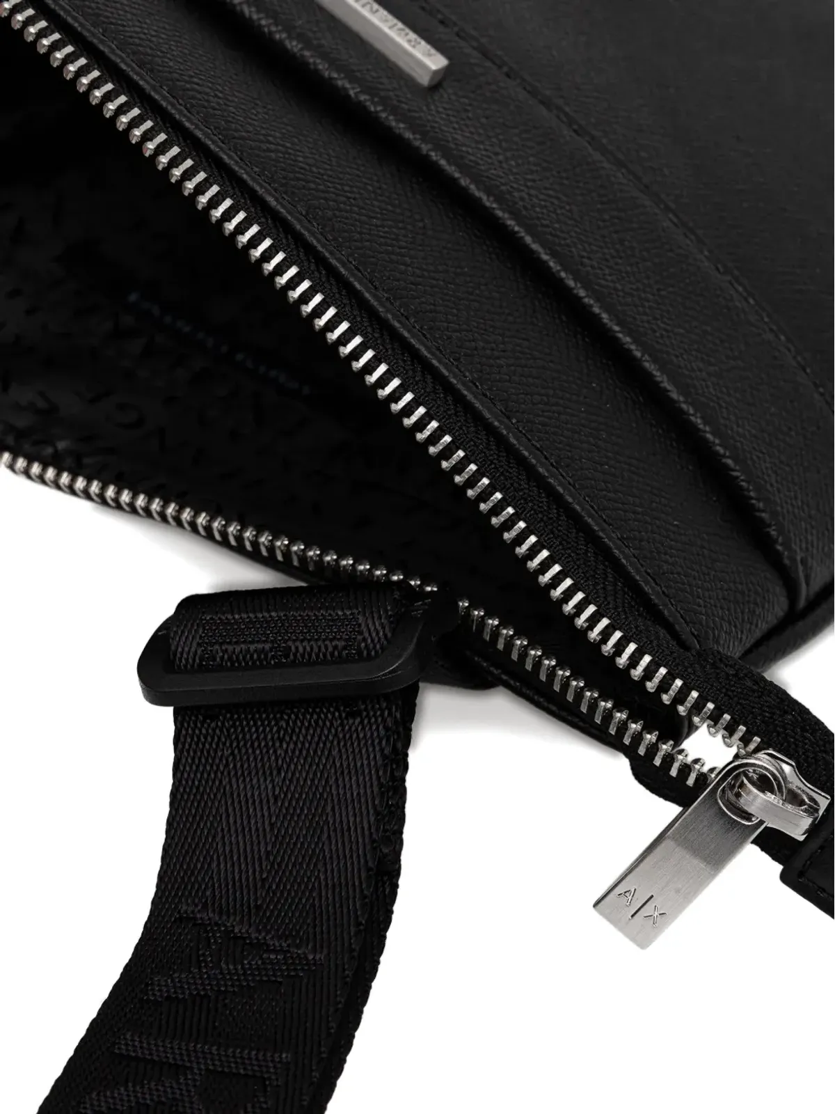 Armani Exchange ジップファスナー付き メッセンジャーバッグ - 画像5