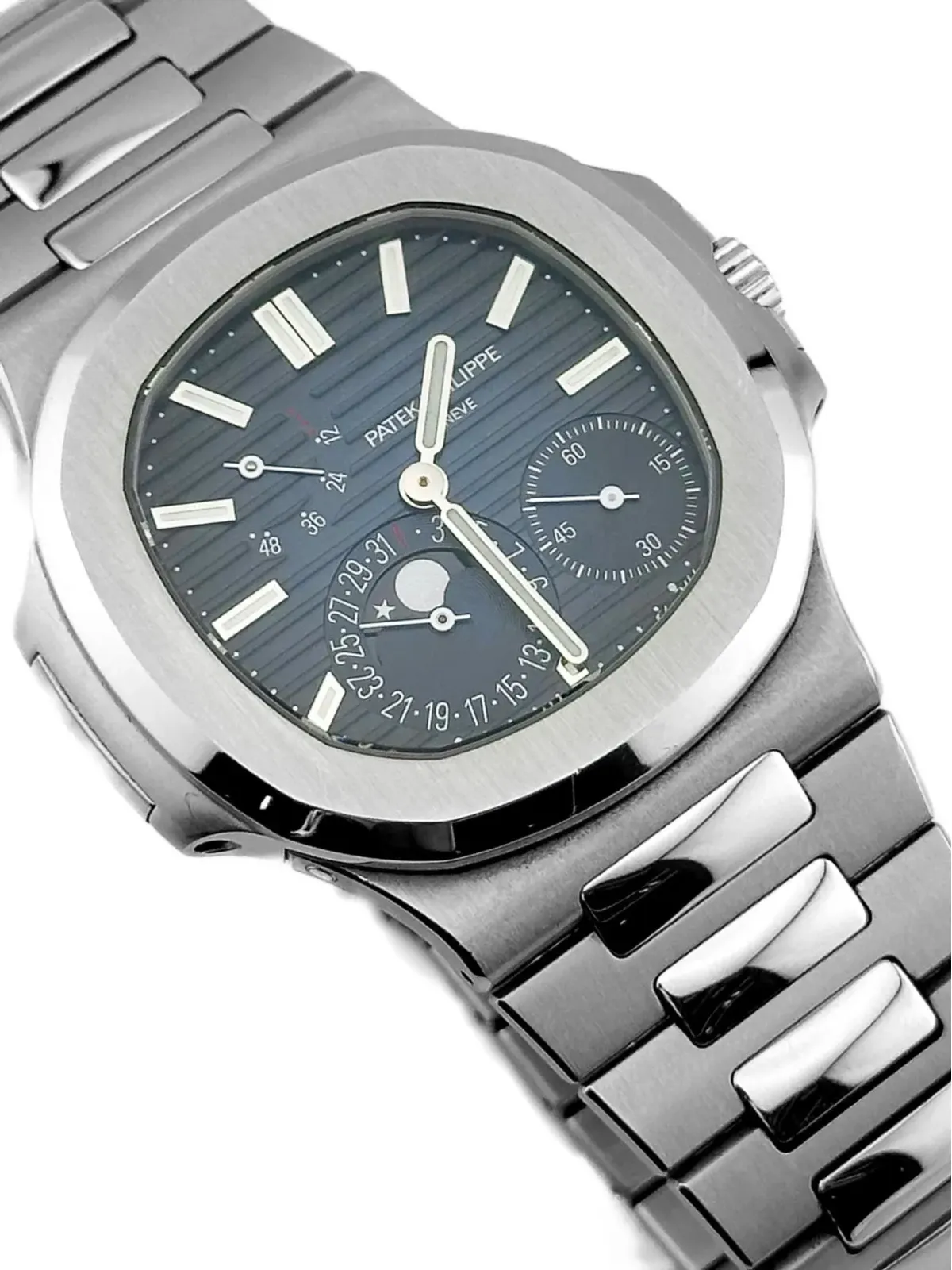Patek Philippe ノーチラス5712/1A-001 ウォッチ - 画像3