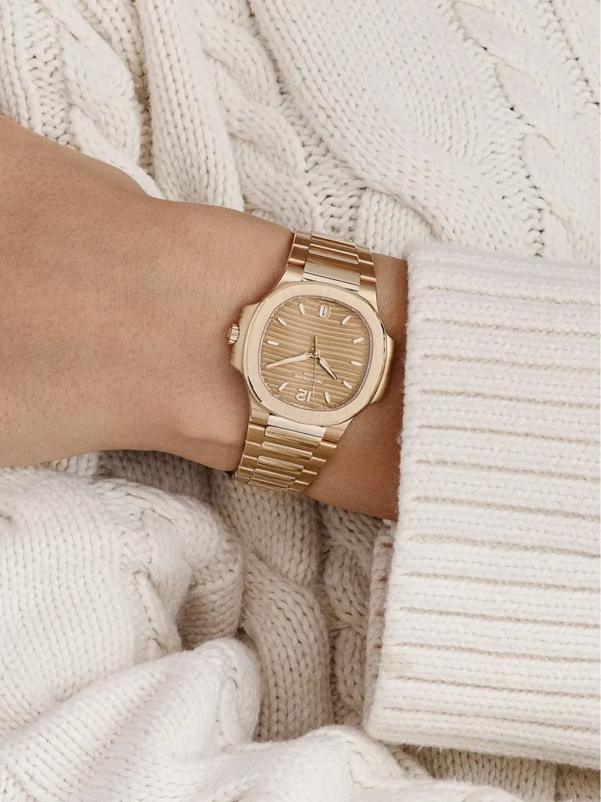 Patek Philippe ノーチラス 7118/1R-010 レディース ウォッチ - 画像3