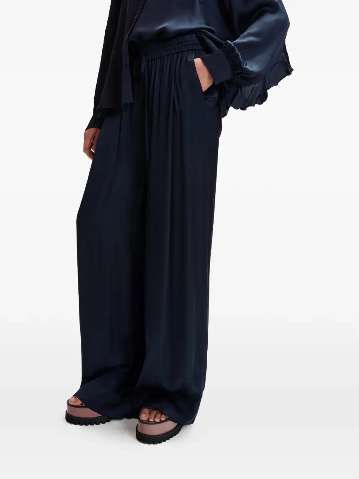 Essentiel Antwerp ドローコードウエストのワイドパンツ - 画像3