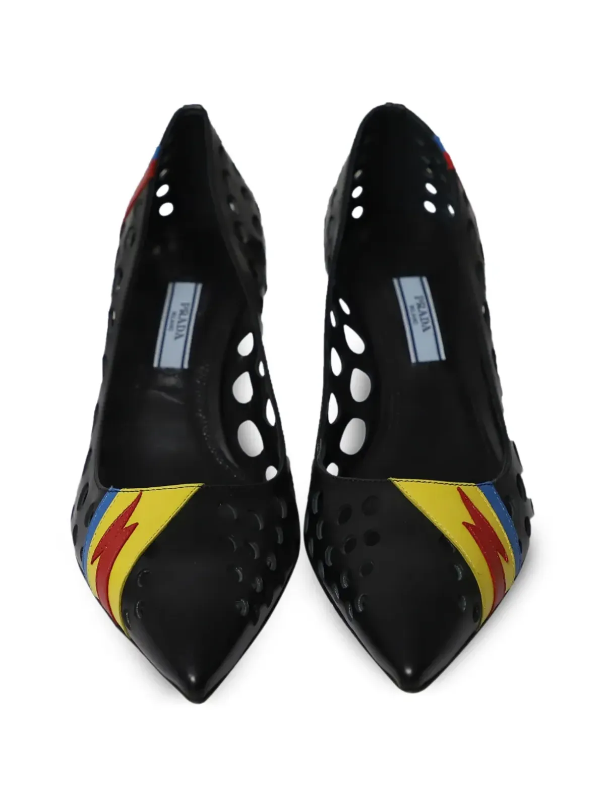 Prada Pre-Owned 2016年製 透孔デザイン ポインテッドトゥ ヒールパンプス - ブラック - 画像4