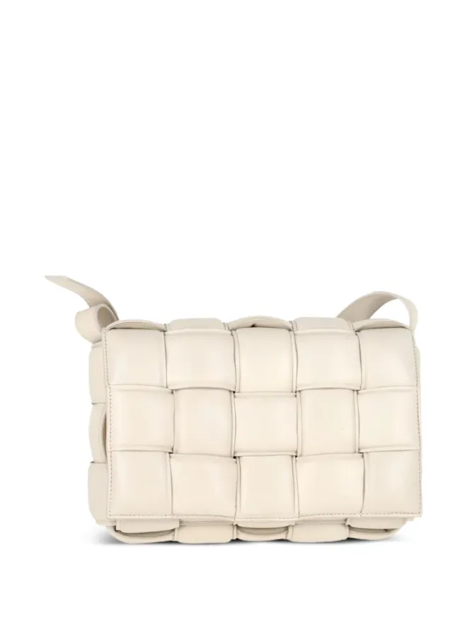 Bottega Veneta Pre-Owned Bottega Veneta ビンテージ パッド入りイントレッチレザー クロスボディバッグの商品画像