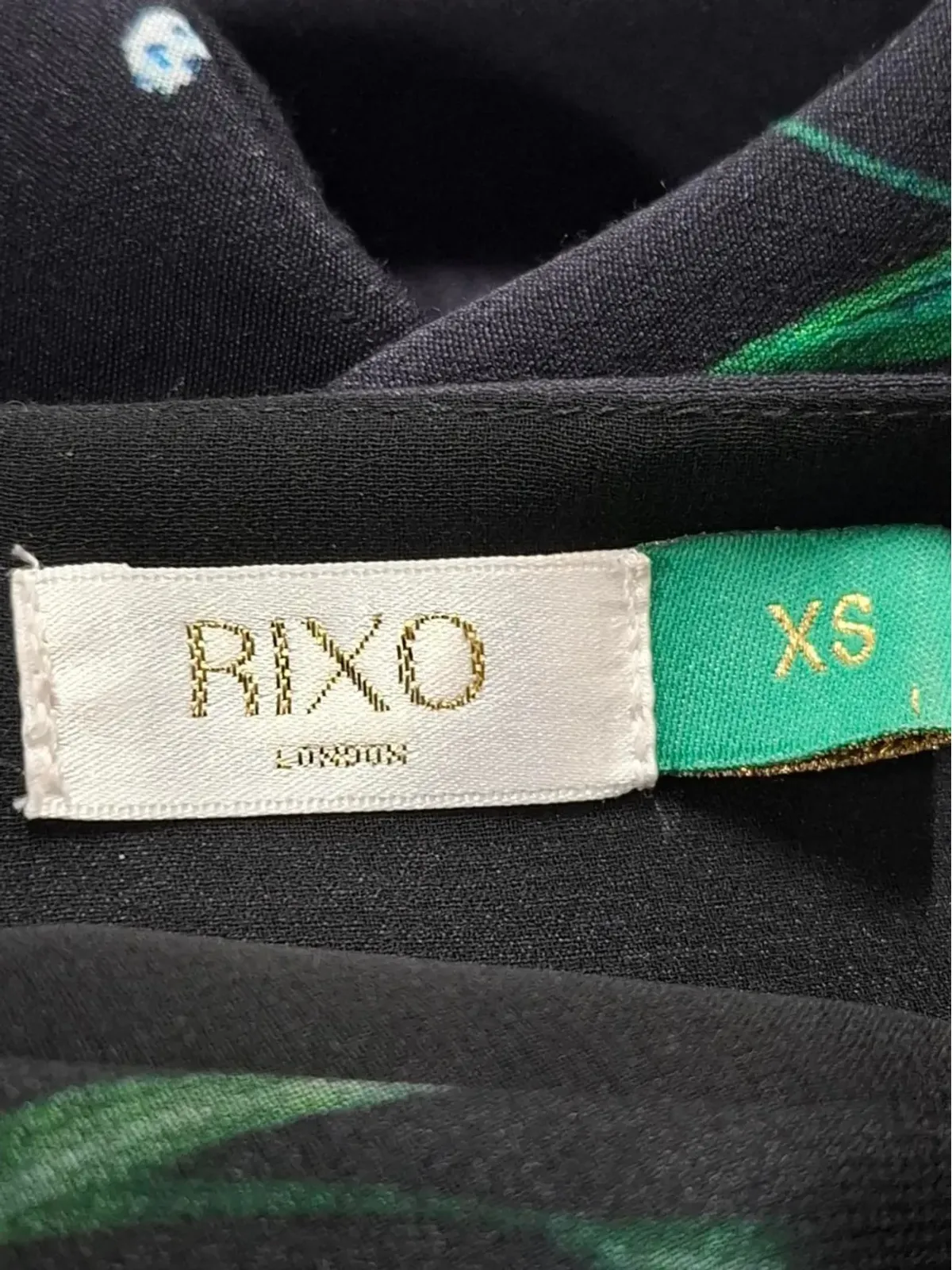 Rixo チューリップ柄プリントのクレープ生地ミディドレス - 画像3