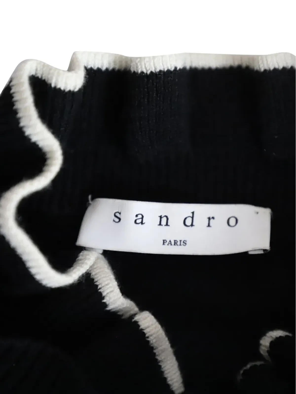 SANDRO フリルネック付きリブニットセーター - 画像4