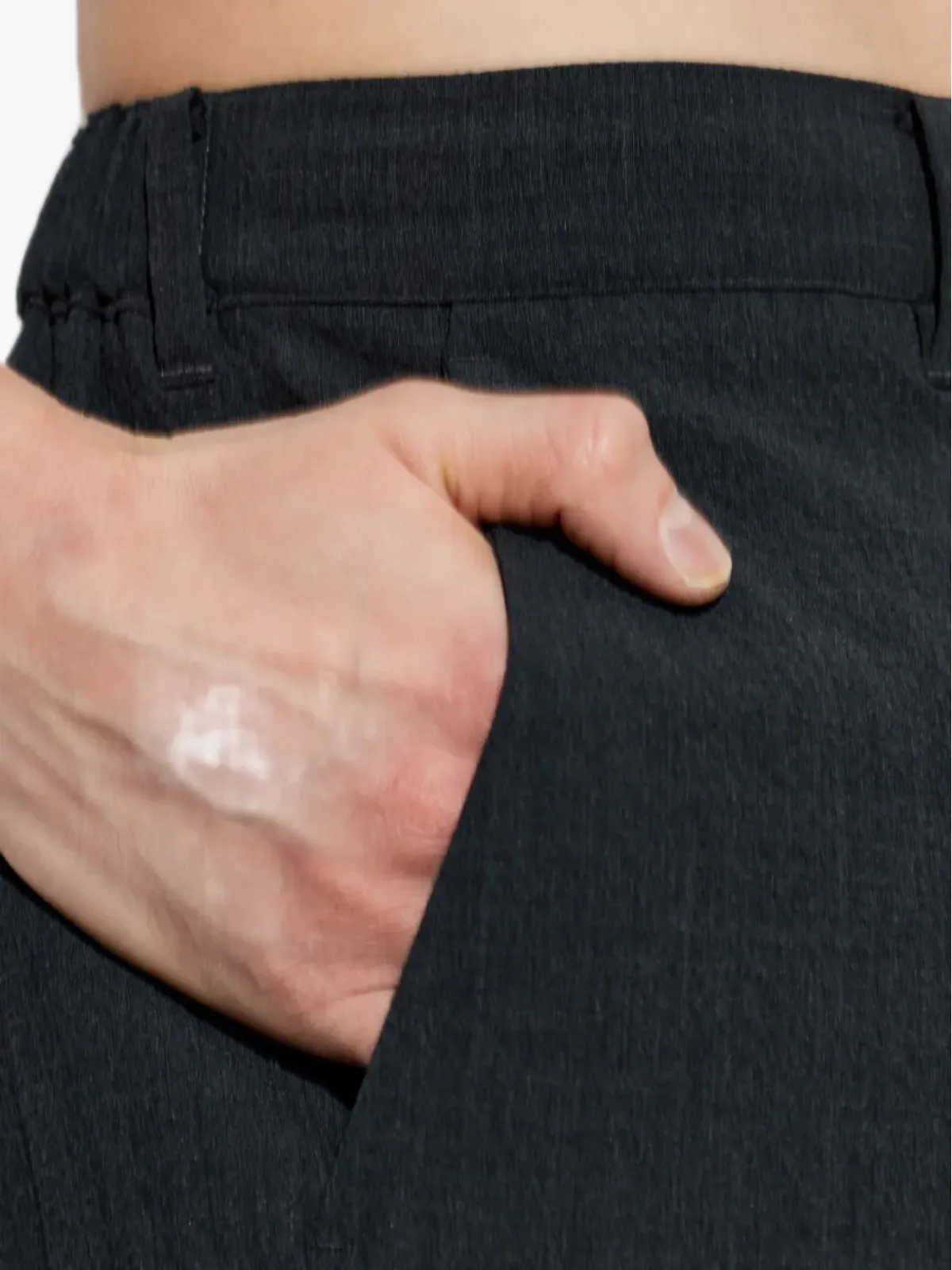 AllSaints ストレートパンツ グレー - 画像5