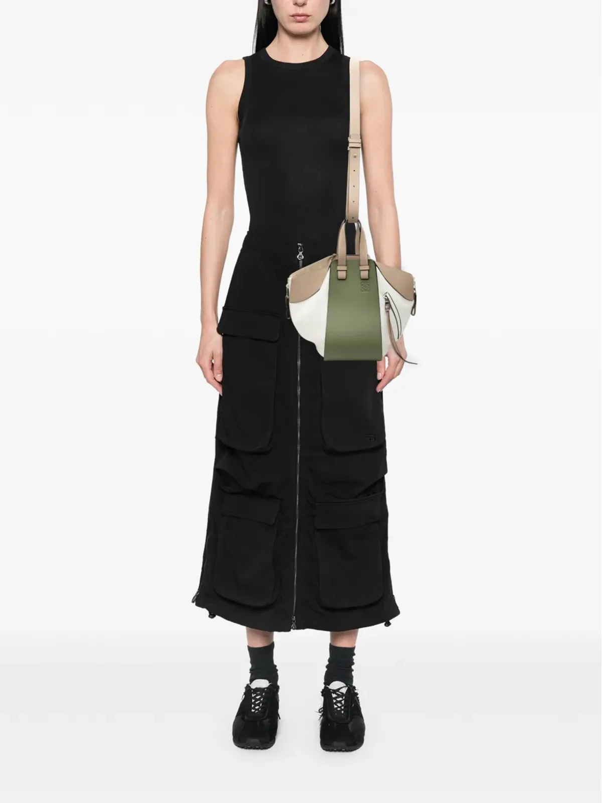 Loewe ビンテージ 2020年 トリコロール ソフトグレイン カーフスキン ハンモックバッグ サッチェル - 画像2