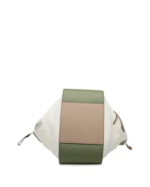Loewe ビンテージ 2020年 トリコロール ソフトグレイン カーフスキン ハンモックバッグ サッチェル - サムネイル4