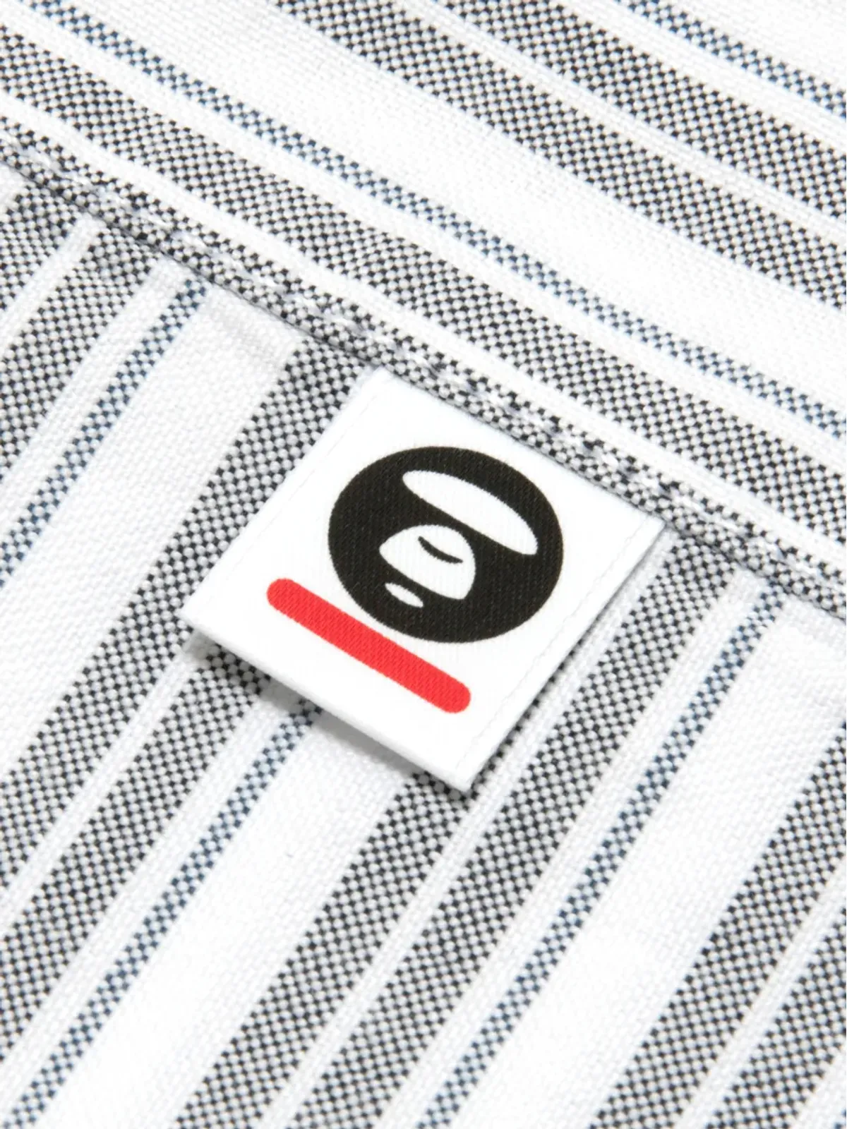 AAPE BY *A BATHING APE® ストライプ柄アップリケシャツ - White - 画像3