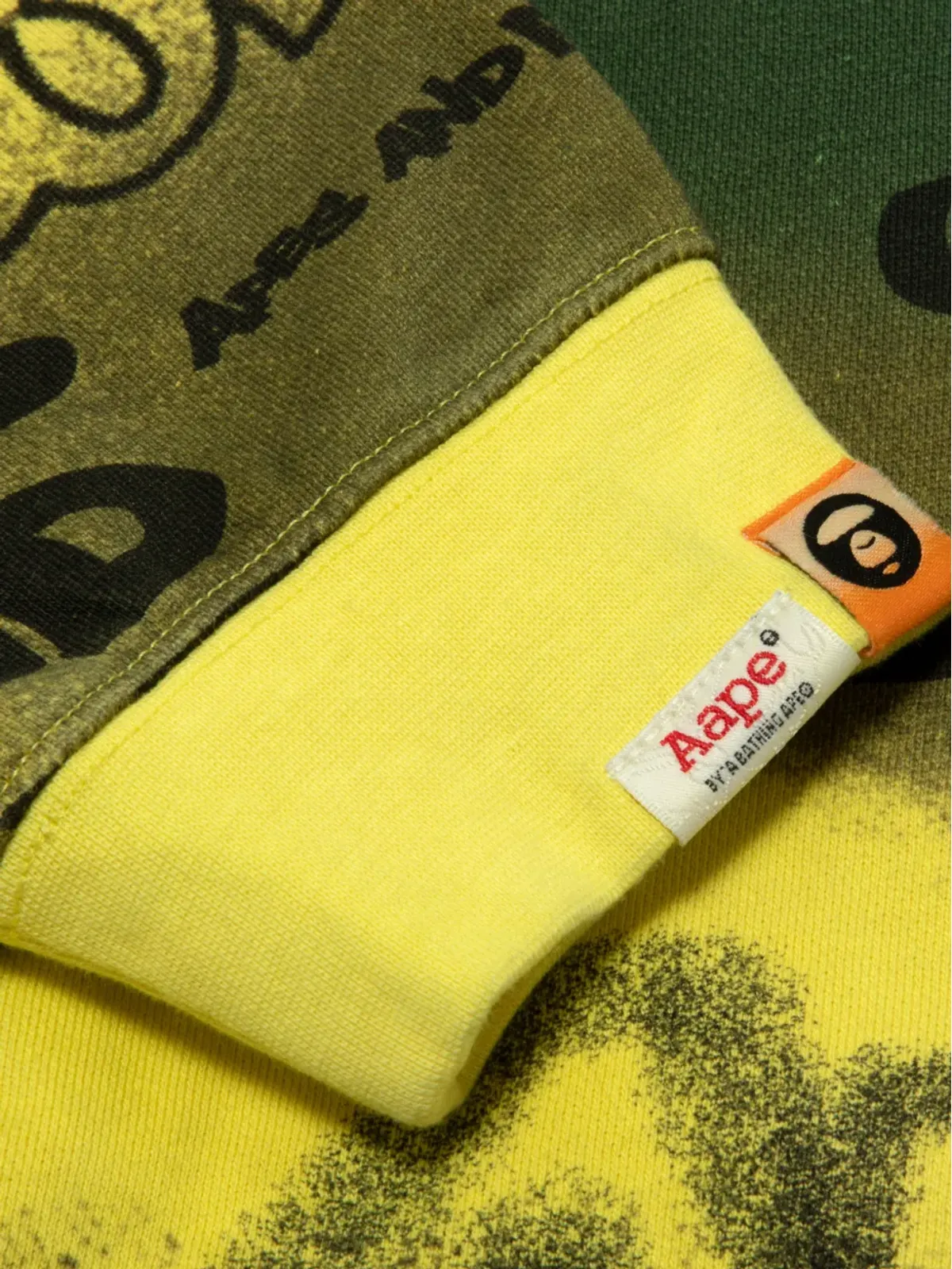 AAPE BY *A BATHING APE® プリントジップフードパーカー - 画像3