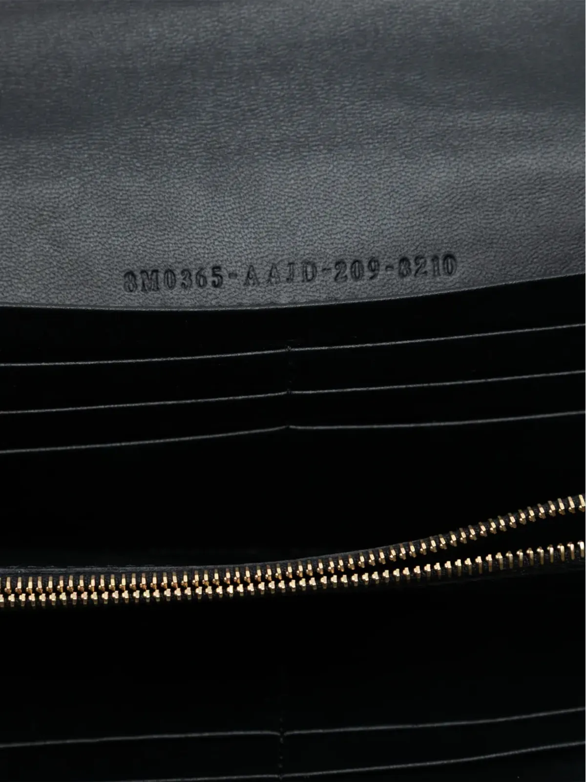 Fendi Zucca エンボス加工ナパレザーのバゲット型 コンチネンタル ウォレット クロスボディバッグ - ブラック - 画像5