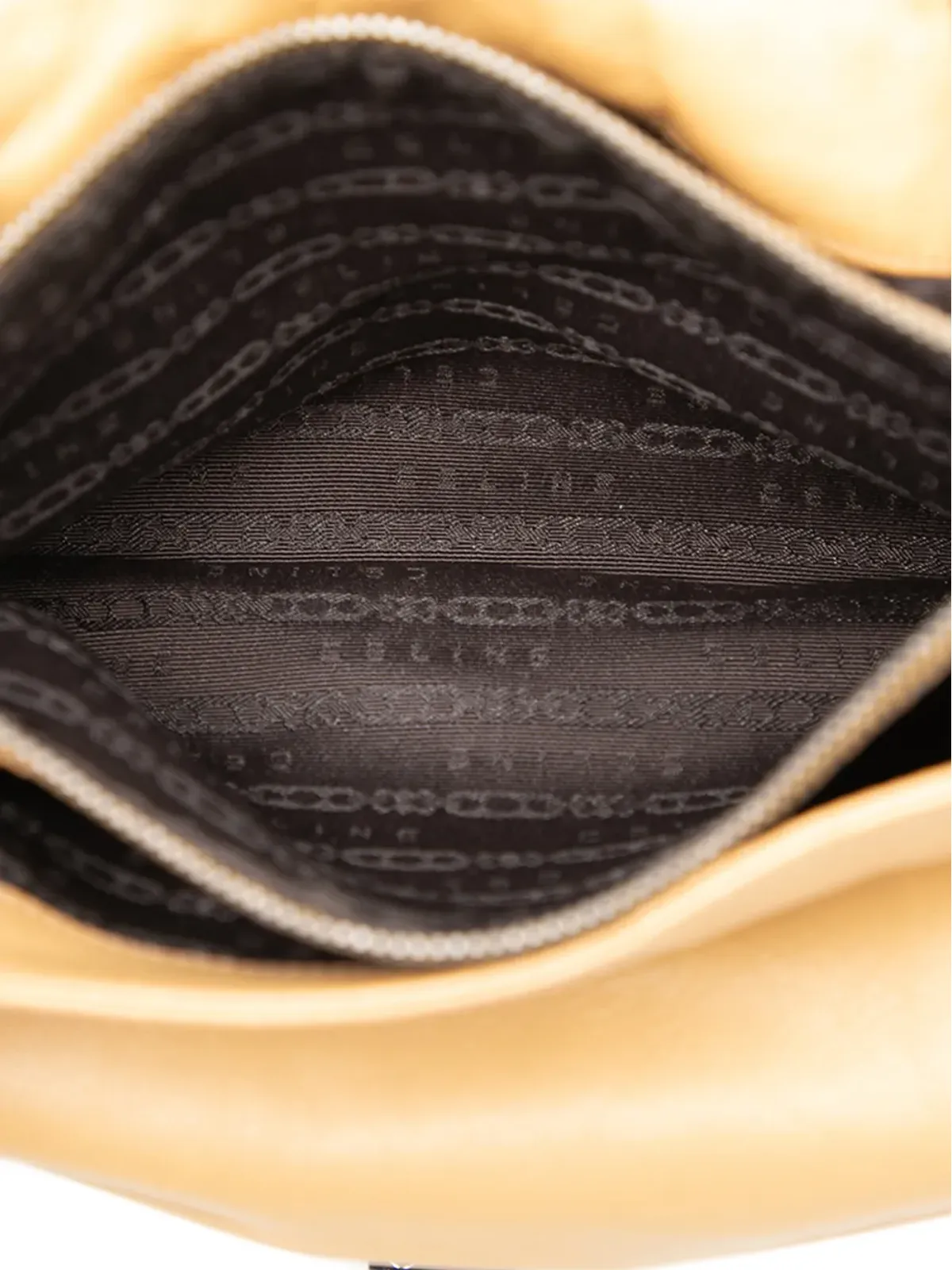 Celine Pre-Owned ラムスキン Watch Me Gauffre フラップ ショルダーバッグ - ブラウン - 画像5