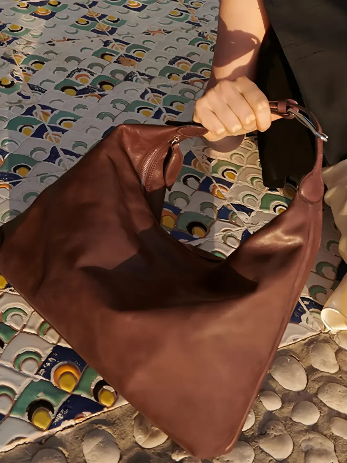 Liffner アジャスタブル ピローショルダーバッグ - Brown - 画像2