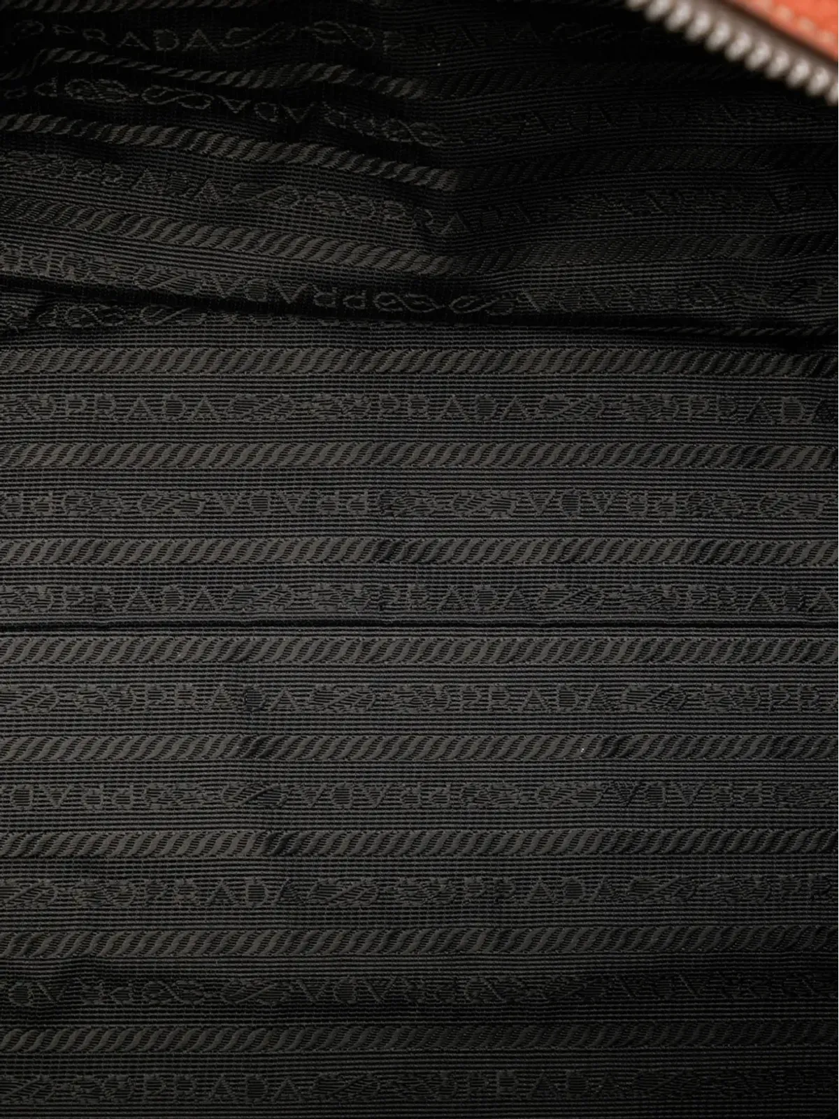 Prada Pre-Owned Vitello Daino エンボス ロゴ バウレット ハンドバッグ - レッド - 画像5