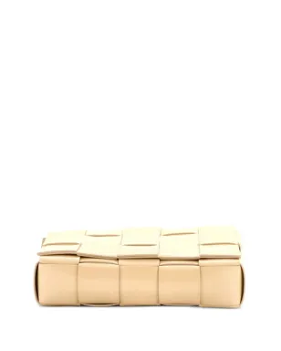 Bottega Veneta Pre-Owned カセット Maxi Intrecciato パテント クロスボディバッグ - Neutrals - サムネイル4