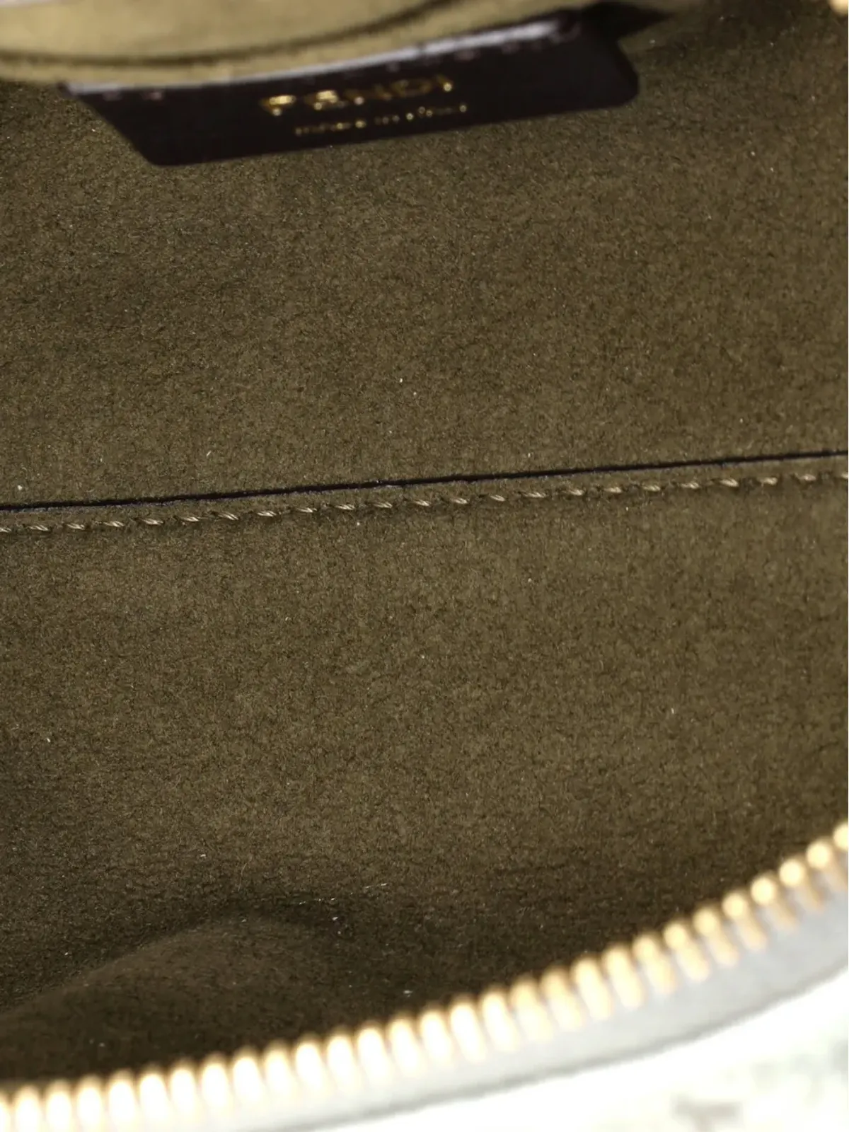 Fendi ビンテージ ロゴ・バイ・ザ・ウェイ トップハンドルバッグ シアリング ミニ・サッチェル - 画像5
