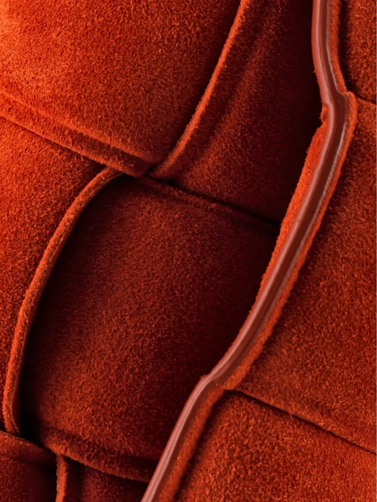 Bottega Veneta ビンテージ カセットチェーン付き Maxi イントレチャート スエード クロスボディバッグ - オレンジ - 画像5