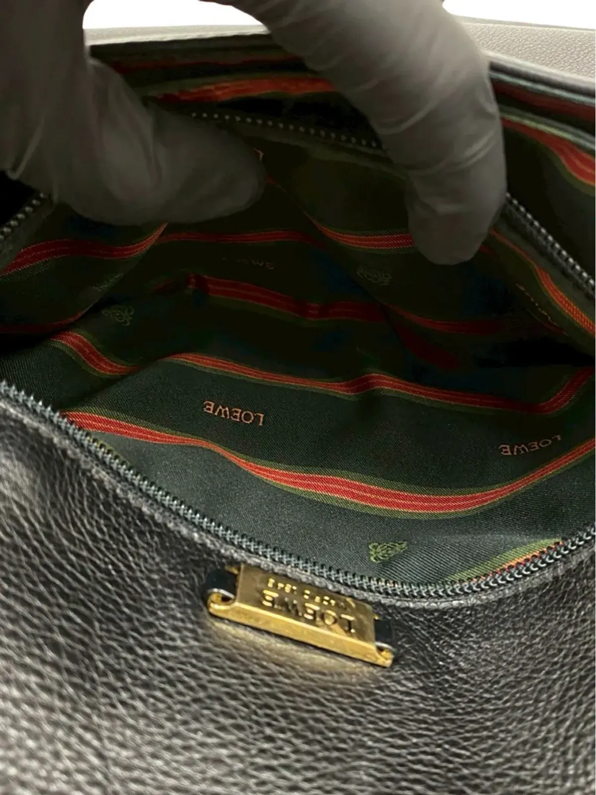 Loewe Pre-Owned レザー アナグラム フラップ クロスボディバッグ - 画像5