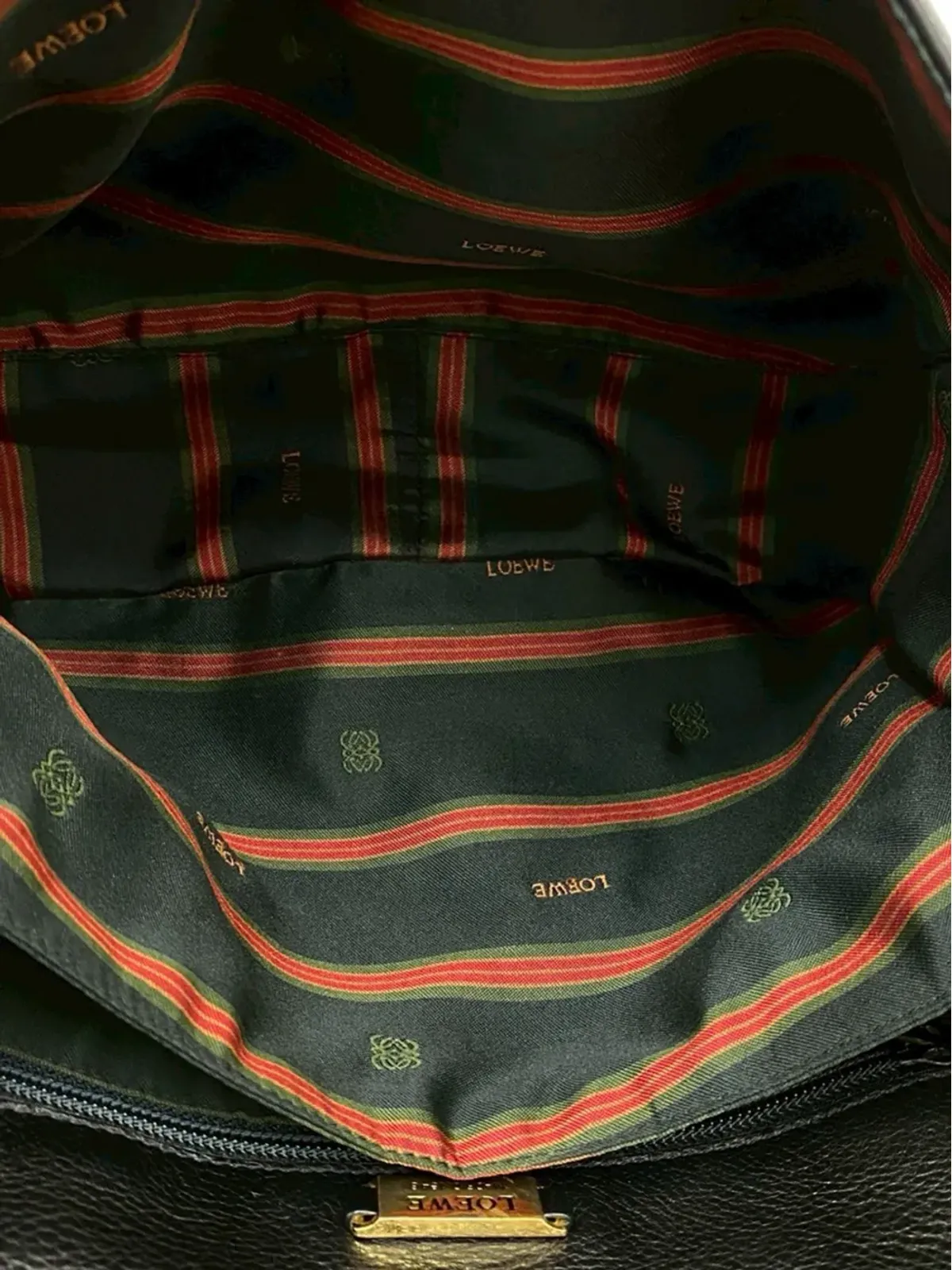 Loewe Pre-Owned レザー アナグラム フラップ クロスボディバッグ - 画像4