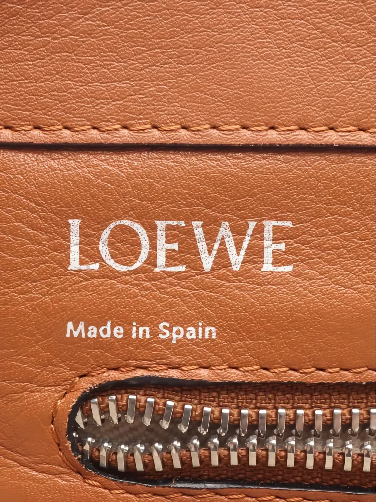 Loewe Pre-Owned イーストウエスト レザー ショッパー トート ブラウン - 画像4