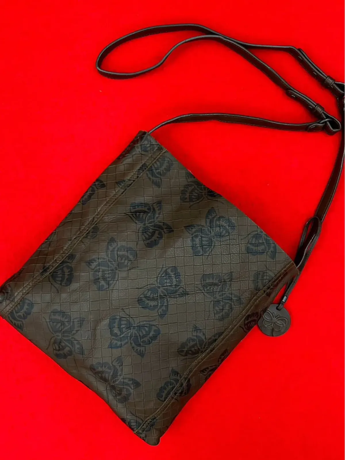 Bottega Veneta ビンテージ イントレッチオミラージュ バタフライ クロスボディバッグ - 画像2