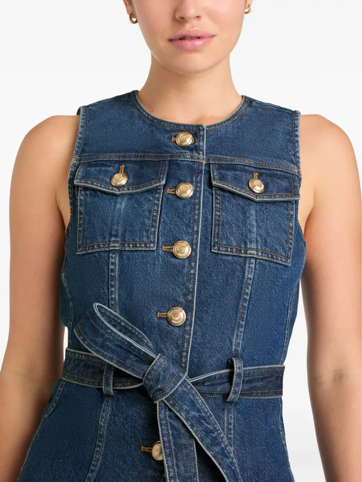 Cinq A Sept Reenee button belted jean vest - Blue - 画像5