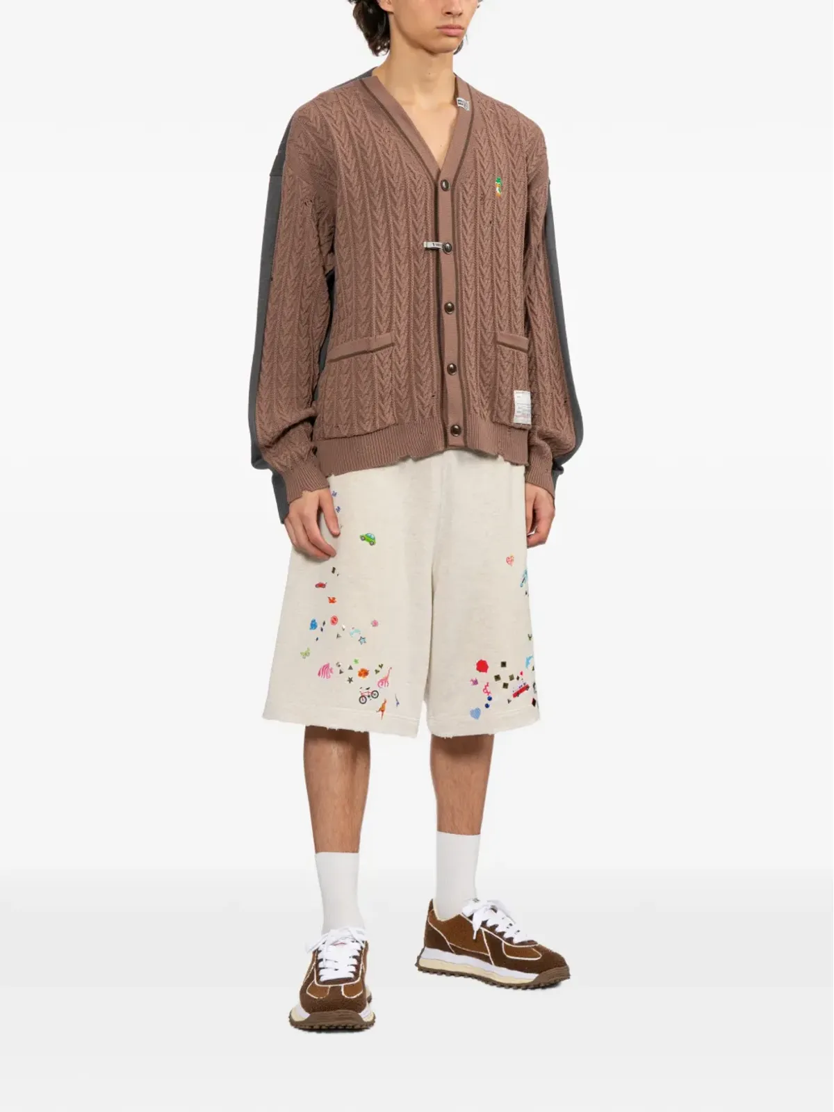Maison MIHARA YASUHIRO ロゴ刺繍入りケーブルニットカーディガン ブラウン - 画像2