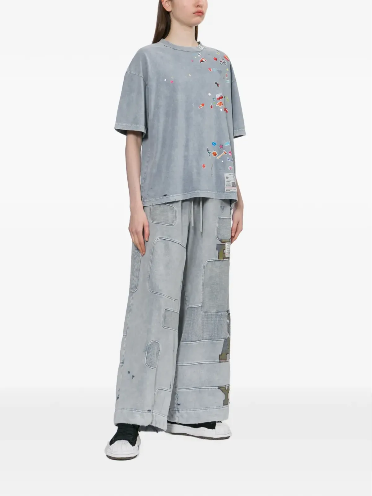 Maison MIHARA YASUHIRO キッド・ステッカープリント ブリーチ加工Tシャツ - 画像2